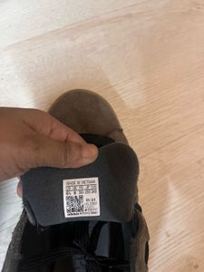 Adidas Original Grey Campus Sneakers