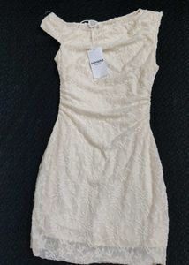 Elegant Lace Mini Dress