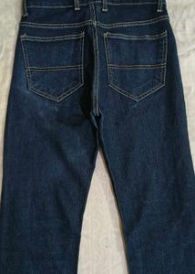 Vintage-Vibe Dark Wash Slim Straight Jeans