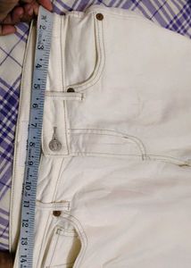 Very Beautiful N Comfortable Jeans