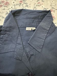 Blue formal shirt in new condition