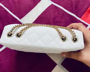 White Slingbag