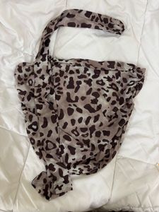 Stylish Leopard Print Halter Top
