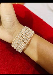 Sparkling Stone Bracelet new with tag