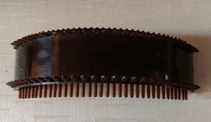 Hair puff clip and hair comb clip