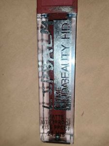 Huda Beauty Liquid Matte Lipstick