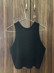 Decathlon Black Ribbed Crop Tank Top