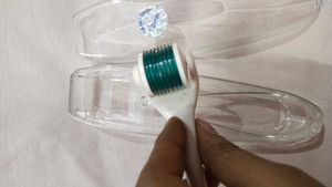 Derma Roller For Hair &amp; Skin