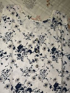 Beautiful White Short Kurti