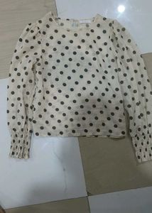 Polka Dot Puff Sleeve Blouse
