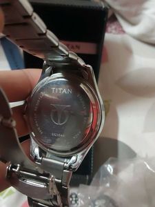 Titan Silver-Toned Analog Watch