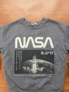 H&amp;M sweat shirt