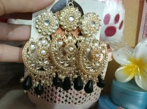 Elegant Black &amp; Gold Choker Set
