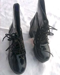 Glossy Black Platform Heel Ankle Boots