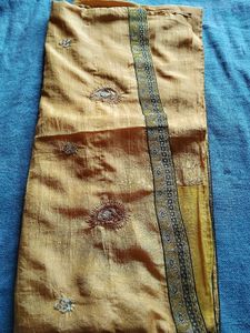 Elegent Yellow  Saree with blause piec