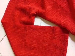 Trendy Red Net Top