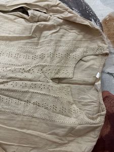 Elegant Embroidered Kurti