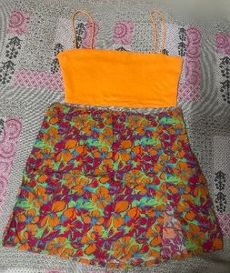 Vibrant Floral Print Mini Skirt