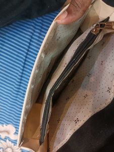 Chic Two-Tone Handbag