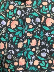 Floral Print Cropped Button-Up Shirt