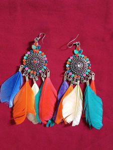 Fashionable Dangle Earrings Set