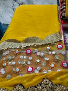 yellow saree with beautiful border