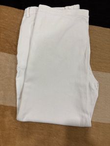 Classic Off-White Straight Leg jeans