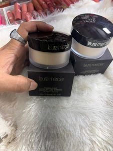 Laura Mercier Translucent Loose Setting Powder