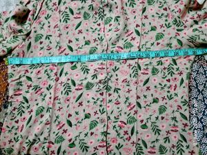 Cute Floral Print Button-Up Shirt