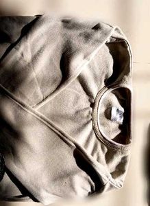 Cream/beige crewneck Sweatshirt