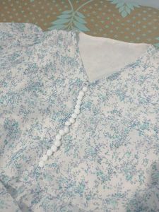 Chic Floral Tie-Front Blouse