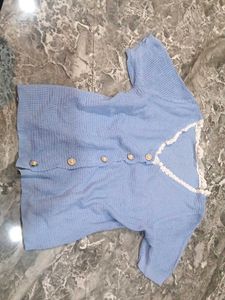💗a cute top 💗
