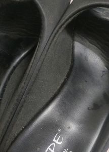 Sandal Used