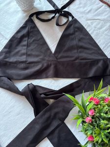 Chic Black Wrap brallette Top
