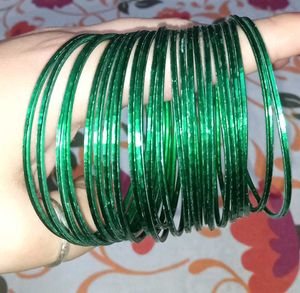 Emerald Green Glass Bangles