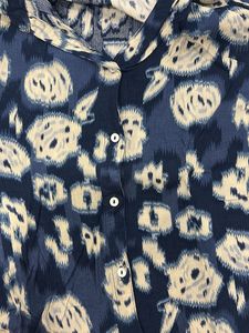 Stylish Blue Floral Print Button-Up Shirt