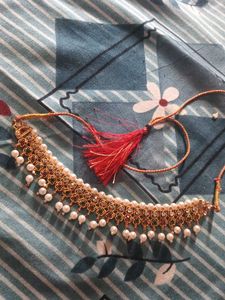 Elegant Pearl and Stone Necklace