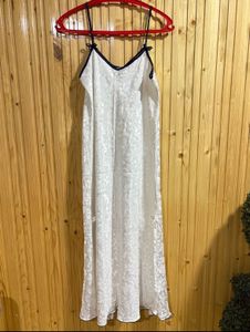 Elegant White Lace dress
