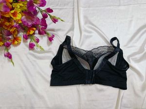 🇳🇿💫🎀Elegant Black Lace Bra