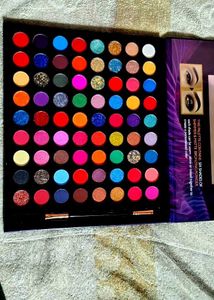 Vibrant Eyeshadow Palette