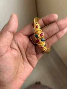 gold look openable kada