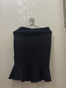 Chic Black Peplum Skirt