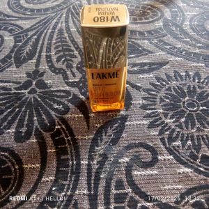 Lakme vit c super glow skin perfecting tint