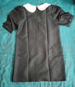 Chic Black Mini Dress with Lace Collar