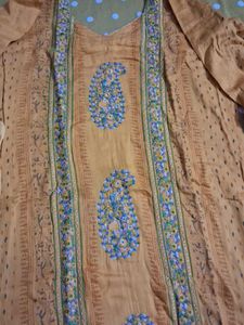 women suit set with salwar
