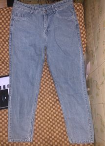 Brand New Jeans Mom Fit