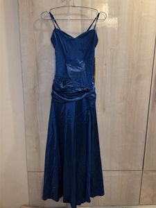 Elegant Blue Maxi Dress