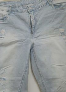 🔻Price drop - Ice Blue Colour Ripped Jeans