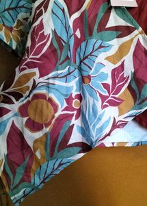 Beautiful Warp Top With Tag