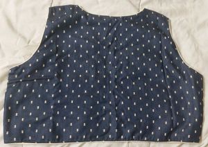 Silk coordinated parallel pants and vest